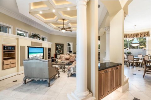House in Sarasota, Florida 4 bedrooms, 368.17 sq.m. № 1580196 - photo 10