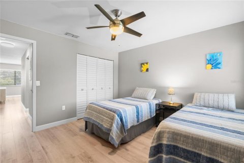 Condo in Sarasota, Florida, 2 bedrooms № 2111394 - photo 25