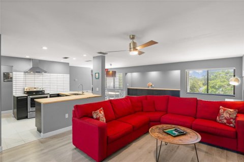 Condo in Sarasota, Florida, 2 bedrooms № 2111394 - photo 23