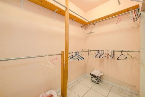 Casa en venta en Auburndale, Florida, 3 dormitorios, 168.71 m2 № 2410036 - foto 23
