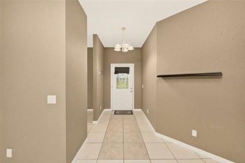 Casa en venta en Auburndale, Florida, 3 dormitorios, 168.71 m2 № 2410036 - foto 3