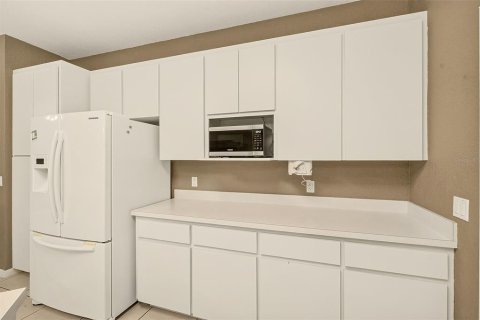 Casa en venta en Auburndale, Florida, 3 dormitorios, 168.71 m2 № 2410036 - foto 14