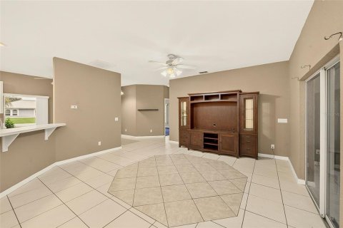 Casa en venta en Auburndale, Florida, 3 dormitorios, 168.71 m2 № 2410036 - foto 6