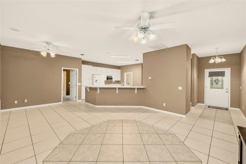 Casa en venta en Auburndale, Florida, 3 dormitorios, 168.71 m2 № 2410036 - foto 5