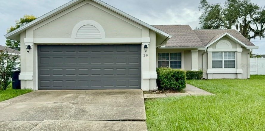 Villa ou maison à Palm Coast, Floride 3 chambres, 125.33 m2 № 2408373