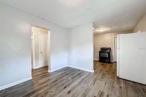 Снять в аренду квартиру в Джэксонвилл, Флорида 2 спальни, 62.43м2, № 1916172 - фото 4