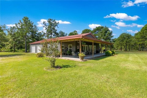 House in Fort MC Coy, Florida 3 bedrooms, 209.59 sq.m. № 1905896 - photo 4