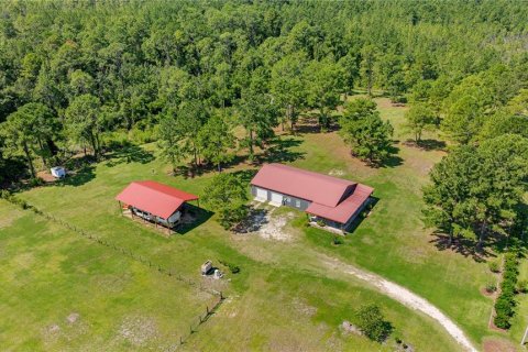 House in Fort MC Coy, Florida 3 bedrooms, 209.59 sq.m. № 1905896 - photo 29