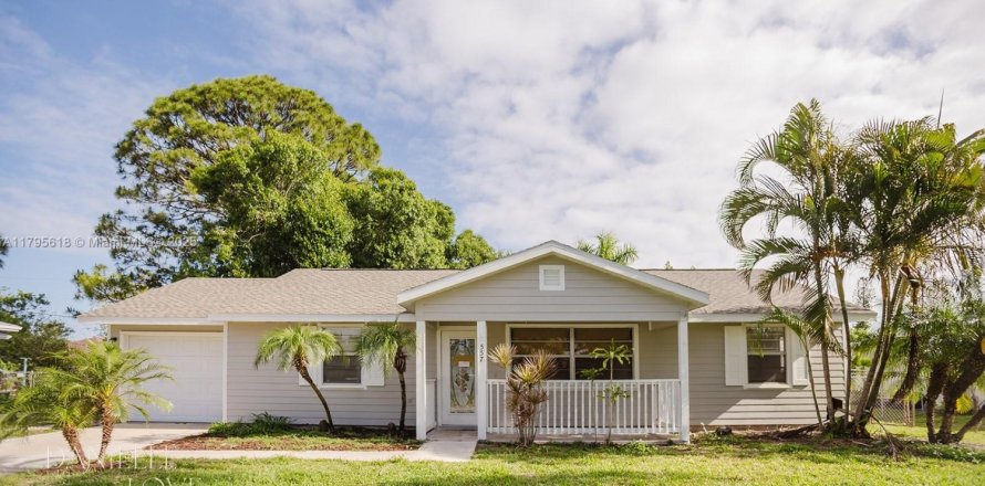 Casa en Port St. Lucie, Florida 3 dormitorios, 127.28 m2 № 1712822