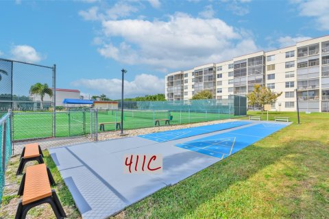 Condominio en alquiler en Pembroke Pines, Florida, 1 dormitorio, 74.32 m2 № 2054544 - foto 12