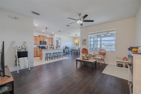 Villa ou maison à vendre à Riverview, Floride: 4 chambres, 170.94 m2 № 2352272 - photo 5