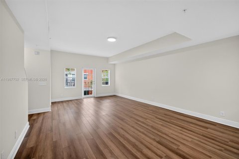 Adosado en venta en Pompano Beach, Florida, 3 dormitorios, 184.69 m2 № 2029431 - foto 23