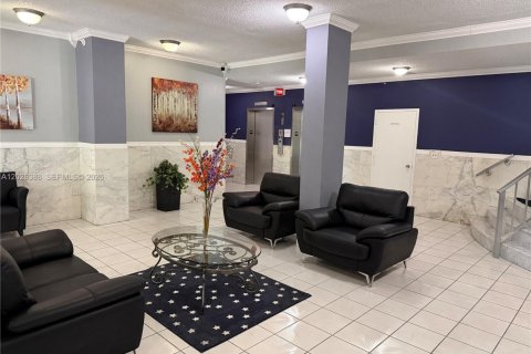Condo in Dania Beach, Florida, 2 bedrooms  № 2086006 - photo 3