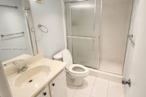 Condo in Dania Beach, Florida, 2 bedrooms  № 2086006 - photo 26