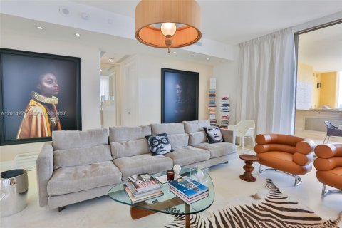 Condo in Sunny Isles Beach, Florida, 3 bedrooms № 2076383 - photo 3