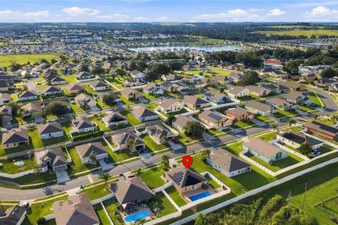 Casa en venta en Zephyrhills, Florida, 4 dormitorios, 145.3 m2 № 2383382 - foto 29