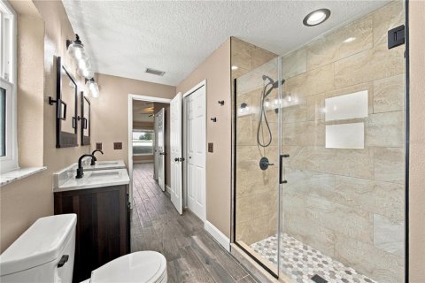 Casa en venta en Zephyrhills, Florida, 4 dormitorios, 145.3 m2 № 2383382 - foto 18