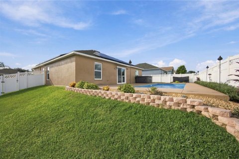 Casa en venta en Zephyrhills, Florida, 4 dormitorios, 145.3 m2 № 2383382 - foto 6