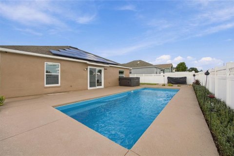 Casa en venta en Zephyrhills, Florida, 4 dormitorios, 145.3 m2 № 2383382 - foto 25