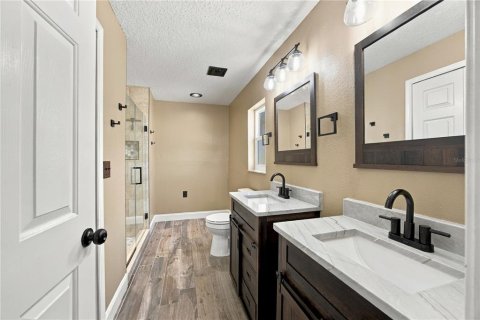 Casa en venta en Zephyrhills, Florida, 4 dormitorios, 145.3 m2 № 2383382 - foto 17