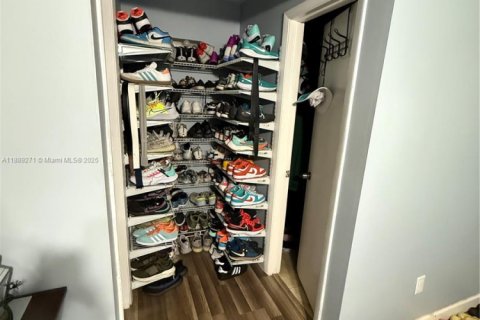 Casa en venta en Homestead, Florida, 3 dormitorios, 148.83 m2 № 1938690 - foto 20