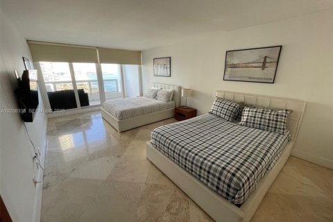 Copropriété à vendre à Miami, Floride: 3 chambres, 148.83 m2 № 2249013 - photo 12
