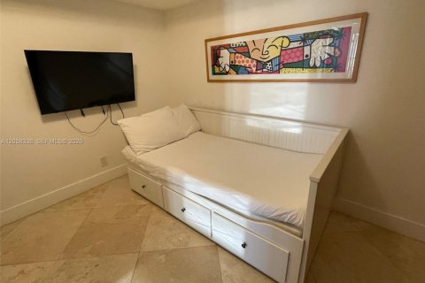 Copropriété à vendre à Miami, Floride: 3 chambres, 148.83 m2 № 2249013 - photo 23