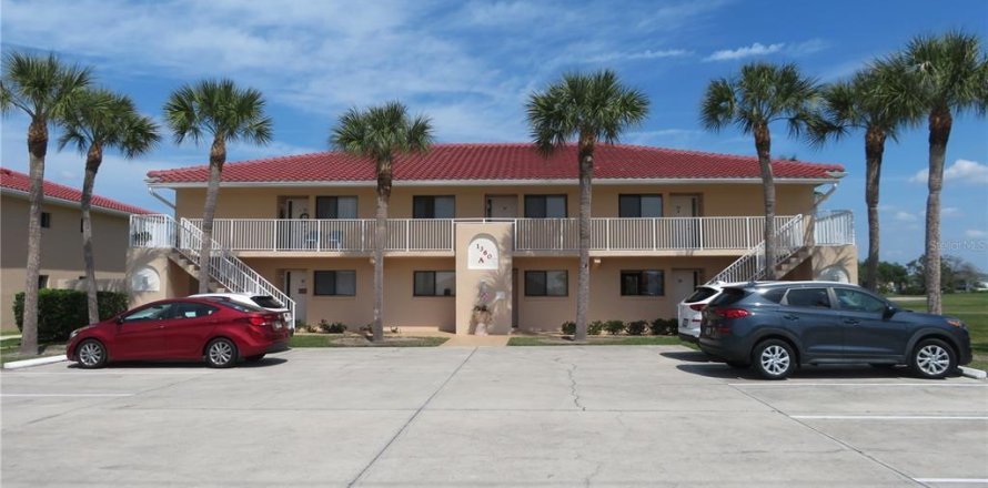 Condo in Punta Gorda, Florida, 2 bedrooms  № 1522732