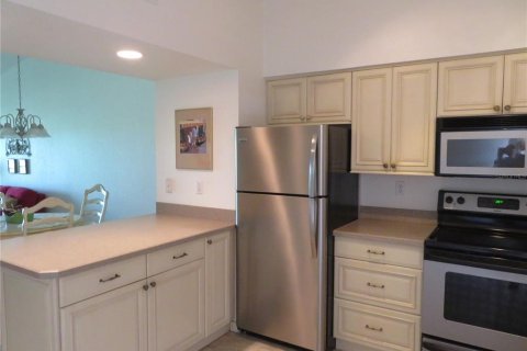 Condo in Punta Gorda, Florida, 2 bedrooms  № 1522732 - photo 10