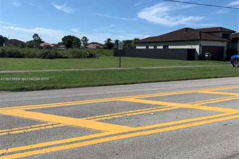 Commercial property in Homestead, Florida № 2005998 - photo 3