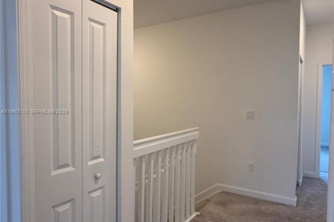 Casa en alquiler en Homestead, Florida, 3 dormitorios, 149.76 m2 № 2026288 - foto 23