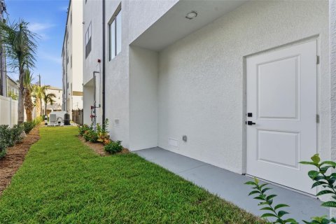 Copropriété à vendre à Treasure Island, Floride: 5 chambres, 234.02 m2 № 2377747 - photo 11