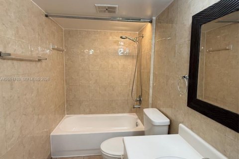 Copropriété à louer à Miami, Floride: 1 chambre, 69.68 m2 № 2065910 - photo 16