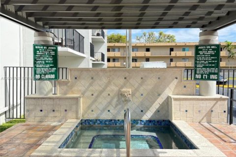 Copropriété à louer à Miami, Floride: 1 chambre, 69.68 m2 № 2065910 - photo 26