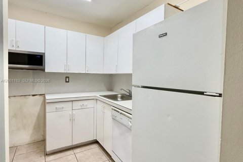 Copropriété à louer à Miami, Floride: 1 chambre, 69.68 m2 № 2065910 - photo 10