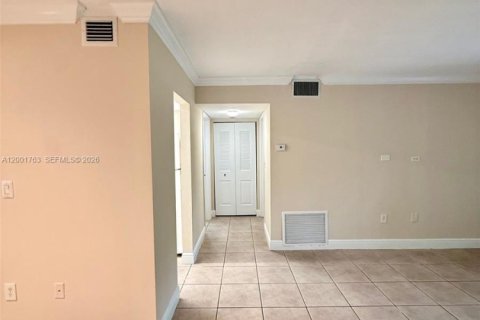Copropriété à louer à Miami, Floride: 1 chambre, 69.68 m2 № 2065910 - photo 7