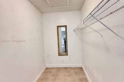 Copropriété à louer à Miami, Floride: 1 chambre, 69.68 m2 № 2065910 - photo 14