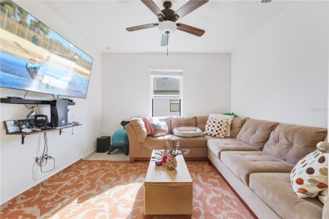 House in Grant-Valkaria, Florida 4 bedrooms, 170.01 sq.m. № 2330564 - photo 23