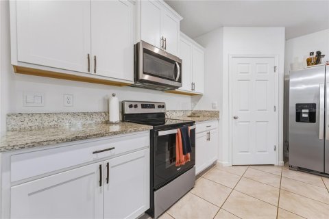 House in Grant-Valkaria, Florida 4 bedrooms, 170.01 sq.m. № 2330564 - photo 9