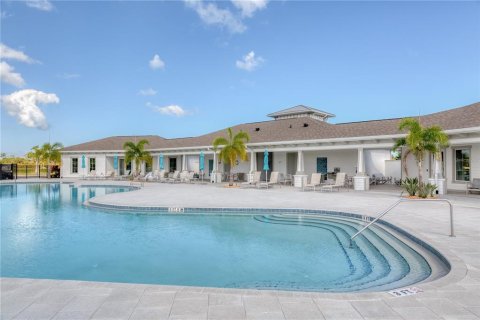 House in Grant-Valkaria, Florida 4 bedrooms, 170.01 sq.m. № 2330564 - photo 26