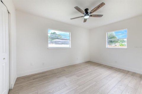 Villa ou maison à vendre à Brandon, Floride: 3 chambres, 155.89 m2 № 2408040 - photo 28