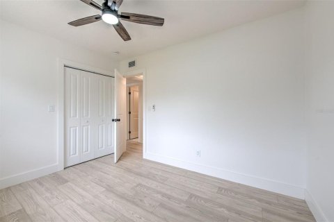 Villa ou maison à vendre à Brandon, Floride: 3 chambres, 155.89 m2 № 2408040 - photo 30