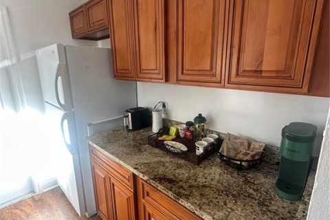 Casa en venta en Mount Dora, Florida, 4 dormitorios, 139.35 m2 № 1858342 - foto 5