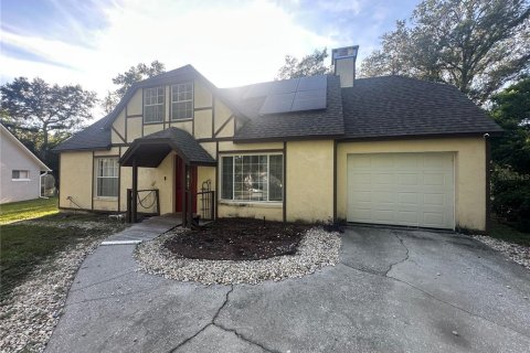 Casa en venta en Mount Dora, Florida, 4 dormitorios, 139.35 m2 № 1858342 - foto 1