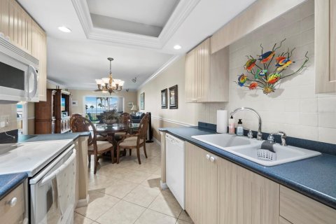 Condominio en venta en Longboat Key, Florida, 2 dormitorios, 108.7 m2 № 1914282 - foto 22