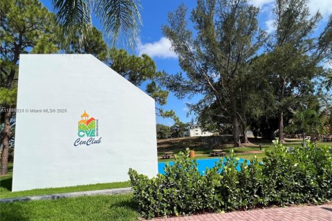 Condominio en venta en Deerfield Beach, Florida, 1 dormitorio, 66.8 m2 № 1861383 - foto 29