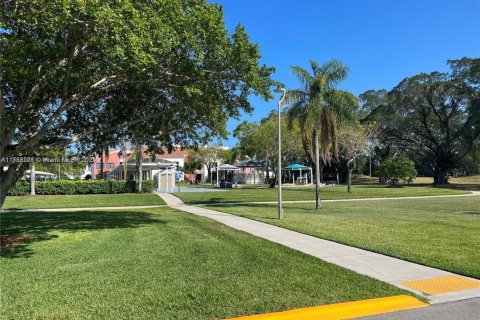 Condominio en venta en Deerfield Beach, Florida, 1 dormitorio, 66.8 m2 № 1861383 - foto 23
