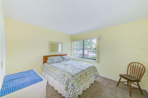Condo in Largo, Florida, 2 bedrooms  № 1749367 - photo 20