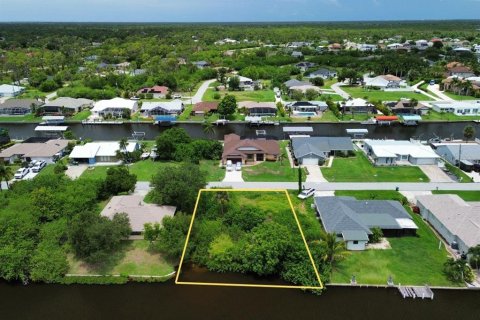 Terrain à vendre à Port Charlotte, Floride № 2167893 - photo 8