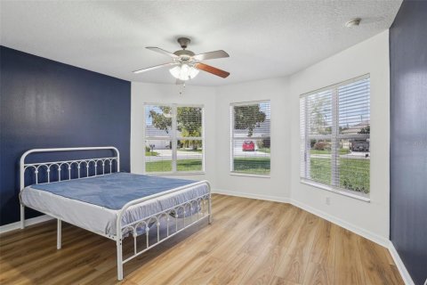 House in Leesburg, Florida 2 bedrooms, 208.29 sq.m. № 1689859 - photo 23